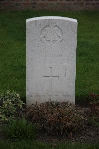 Nine Elms British Cemetery - Finch, Ernest Allen