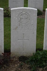 Nine Elms British Cemetery - Flynn, Thomas