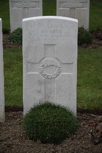 Nine Elms British Cemetery - Forde, Hugh Douglas