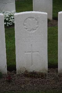 Nine Elms British Cemetery - Francis, R J
