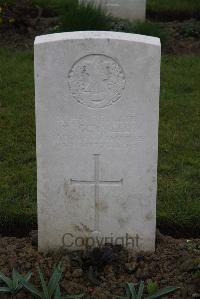 Nine Elms British Cemetery - Gemmell, W