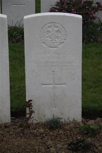 Nine Elms British Cemetery - Grant, N