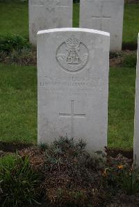 Nine Elms British Cemetery - Griffin, Edward William