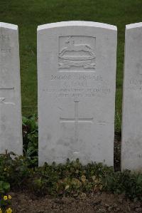 Nine Elms British Cemetery - Hall, C