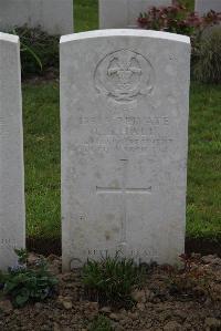 Nine Elms British Cemetery - Hall, Thomas Edwin