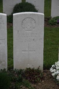 Nine Elms British Cemetery - Hardy, J B