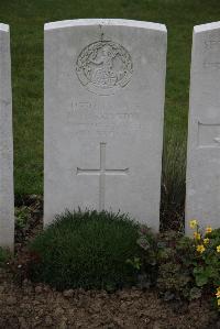 Nine Elms British Cemetery - Harrington, D