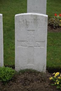 Nine Elms British Cemetery - Harrison, R T