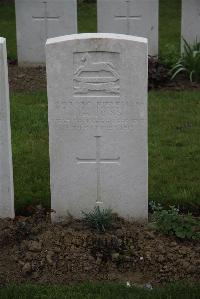 Nine Elms British Cemetery - Higgins, J