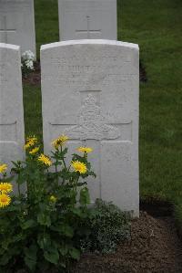 Nine Elms British Cemetery - Hinton, Harry