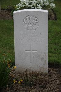 Nine Elms British Cemetery - Knight, A
