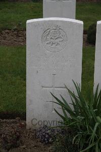 Nine Elms British Cemetery - Knowles, T
