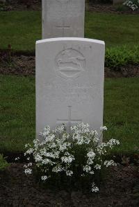 Nine Elms British Cemetery - Leech, W E