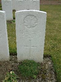 Nine Elms British Cemetery - Lemoine, H J