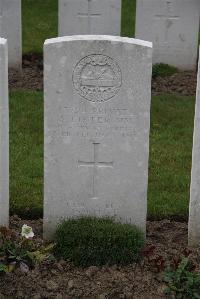 Nine Elms British Cemetery - Lister, Stephen