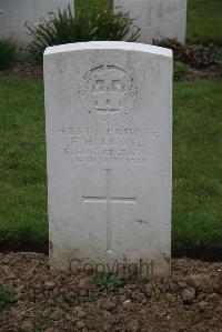 Nine Elms British Cemetery - Lloyd, Frederick Henry