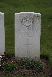 Nine Elms British Cemetery - Loffhagen, H F