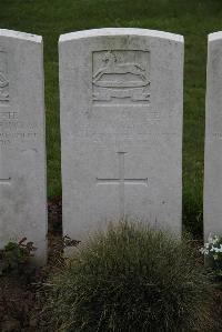 Nine Elms British Cemetery - Longstaff, E J