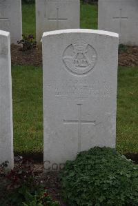 Nine Elms British Cemetery - Longthorne, Thomas Benson