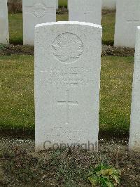 Nine Elms British Cemetery - McCurdy, Edward Grant