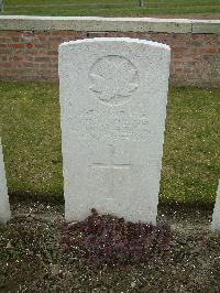 Nine Elms British Cemetery - McIntosh, P K