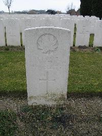 Nine Elms British Cemetery - McIntyre, R