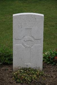 Nine Elms British Cemetery - McLean, John