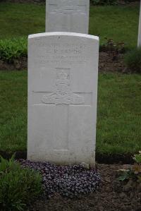 Nine Elms British Cemetery - Sands, George Robert
