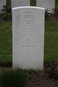 Nine Elms British Cemetery - Stannard, Charles William