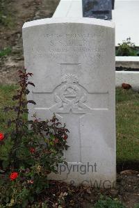 Foreste Communal Cemetery - Sadler, Stephen