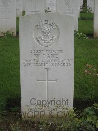 Authuile Military Cemetery - Axe, W J