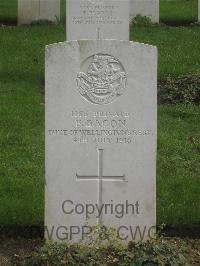 Authuile Military Cemetery - Bacon, F