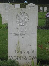 Authuile Military Cemetery - Lee, Arthur