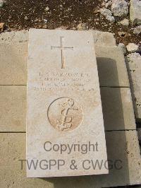 Malta (Capuccini) Naval Cemetery - Barrow, T P