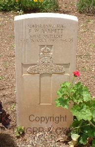 Medjez-El-Bab War Cemetery - Barnett, Frederick William