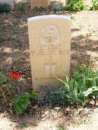 Medjez-El-Bab War Cemetery - Crozier, Douglas