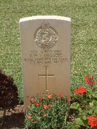 Medjez-El-Bab War Cemetery - Doggett, John William Thomas