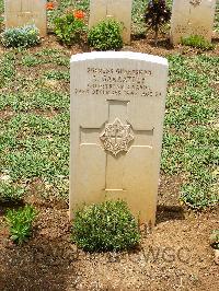 Medjez-El-Bab War Cemetery - Garratley, Robert