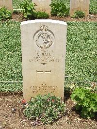 Medjez-El-Bab War Cemetery - Hall, Raymond