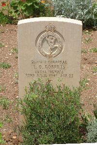 Medjez-El-Bab War Cemetery - Roberts, Thomas Owen