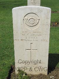 Coriano Ridge War Cemetery - Austin, Walter Thomas