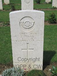 Coriano Ridge War Cemetery - Cooke, Frank