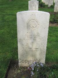 Coriano Ridge War Cemetery - Hussey, Albert John