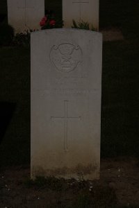 St. Souplet British Cemetery - Genery, L