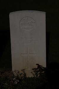 St. Souplet British Cemetery - Hagan, T