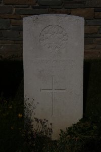 St. Souplet British Cemetery - McCrossan, R J