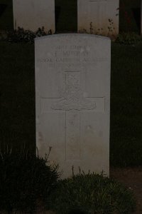 St. Souplet British Cemetery - Murray, L