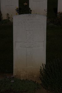 St. Souplet British Cemetery - Murray, W B L