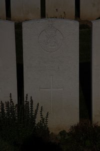 St. Souplet British Cemetery - Newton, R