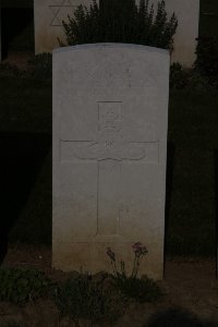 St. Souplet British Cemetery - Peat, S J